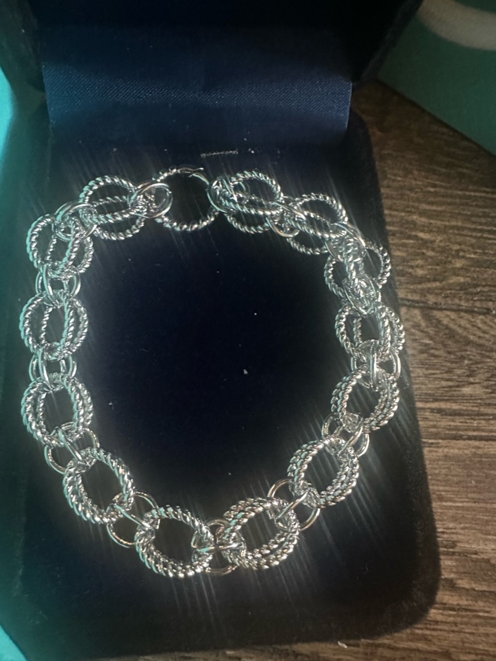 Silver Interlinked Rope Chain Bracelet - Picture 3 of 6